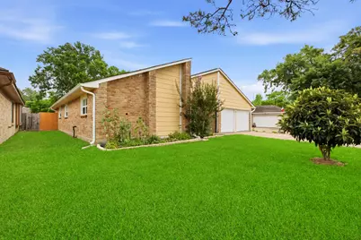 3451 Golders Green Drive, Houston, TX 77082 - Photo 3