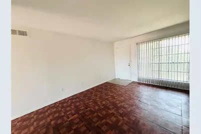 9201 Clarewood Drive #129, Houston, TX 77036 - Photo 3