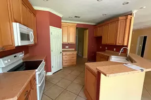265 Fox Ln, Onalaska, TX 77360 - Photo 5