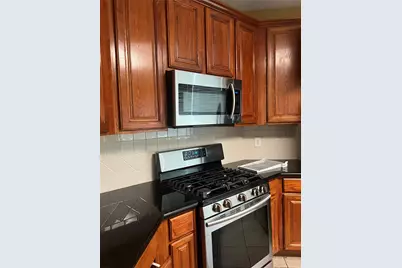 15319 Truslow Point Lane, Sugar Land, TX 77478 - Photo 13