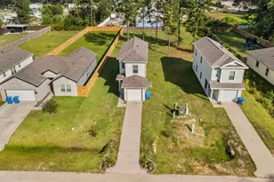 1044 Rd 5203, Cleveland, TX 77327 - Photo 7