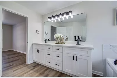 4750 Hidden Springs Drive, Houston, TX 77084 - Photo 11