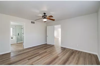 4750 Hidden Springs Drive, Houston, TX 77084 - Photo 9