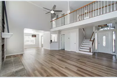 4750 Hidden Springs Drive, Houston, TX 77084 - Photo 5