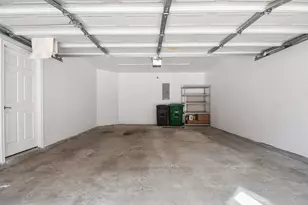 1016 Studer St, Houston, TX 77007 - Photo 37