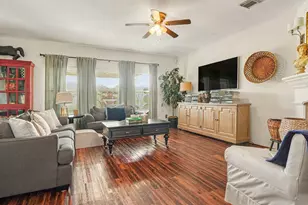 1719 Manor Dr, Baytown, TX 77521 - Photo 5