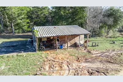 1102 Pine Crest, New Ulm, TX 78950 - Photo 13