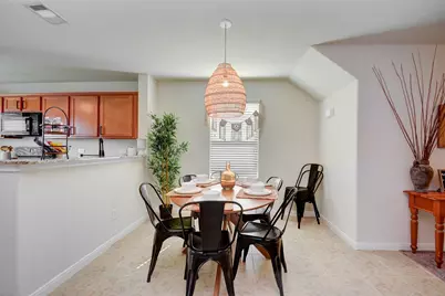 6807 Alum Rock Lane, Houston, TX 77048 - Photo 7