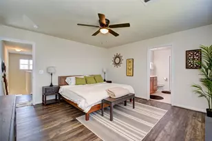 6807 Alum Rock Ln, Houston, TX 77048 - Photo 21