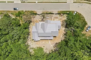 3080 Balsam Ct, Bryan, TX 77807 - Photo 3