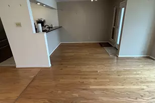 8402 Seawall Blvd, Galveston, TX 77554 - Photo 5