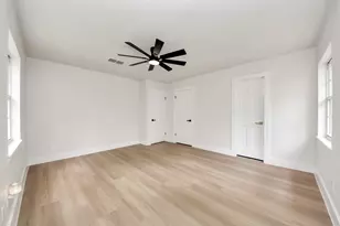 26206 Maplewood Dr, Spring, TX 77386 - Photo 39