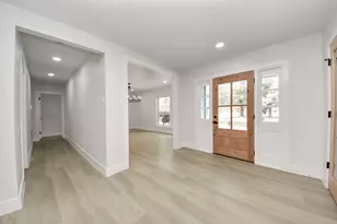 26206 Maplewood Dr, Spring, TX 77386 - Photo 11