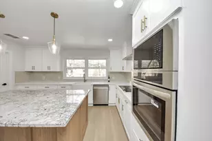 26206 Maplewood Dr, Spring, TX 77386 - Photo 19