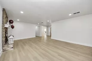 26206 Maplewood Dr, Spring, TX 77386 - Photo 27