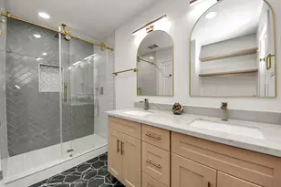 26206 Maplewood Dr, Spring, TX 77386 - Photo 41