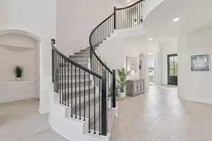 13604 Sabine Lk Dr, Texas City, TX 77568 - Photo 7