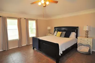 415 S Sterling Heights Ln, Houston, TX 77094 - Photo 19