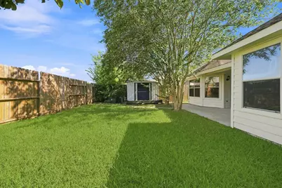 318 Magnolia Estates Drive, League City, TX 77573 - Photo 29