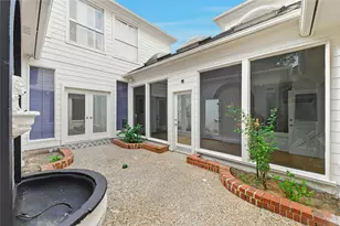 15827 Foxgate Rd, Houston, TX 77079 - Photo 13