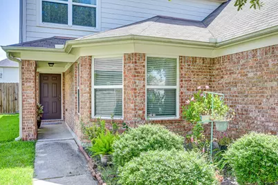 8010 Pickling Lane, Baytown, TX 77521 - Photo 5