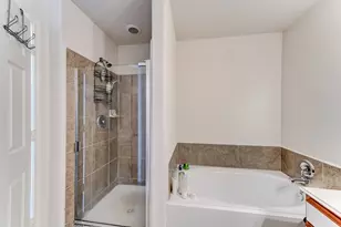8010 Pickling Ln, Baytown, TX 77521 - Photo 19