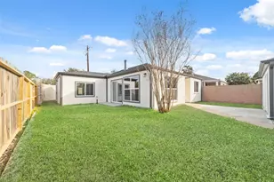 13950 Ashdale Ln, Houston, TX 77083 - Photo 25