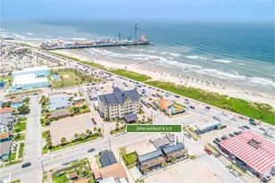 2906 Ave R 1/2, Galveston, TX 77550 - Photo 7