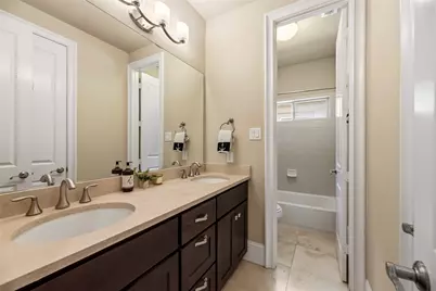 1006 Old Oyster Trail, Sugar Land, TX 77478 - Photo 29