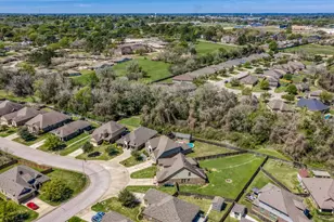 1827 Basin Trl, Brenham, TX 77833 - Photo 41