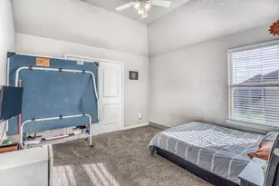 1827 Basin Trl, Brenham, TX 77833 - Photo 23
