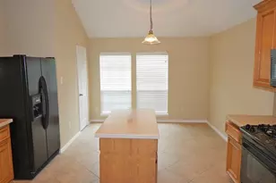860 Rock Harbor Ln, League City, TX 77573 - Photo 3