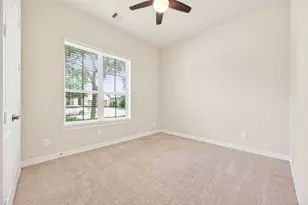 55 Floral Hills Ln, Fulshear, TX 77441 - Photo 35