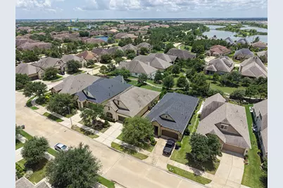 55 Floral Hills Lane, Fulshear, TX 77441 - Photo 45