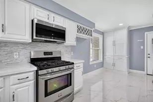 6323 Dawnridge Dr, Houston, TX 77035 - Photo 15