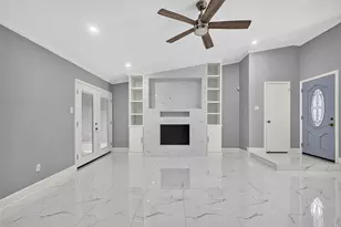 6323 Dawnridge Dr, Houston, TX 77035 - Photo 5
