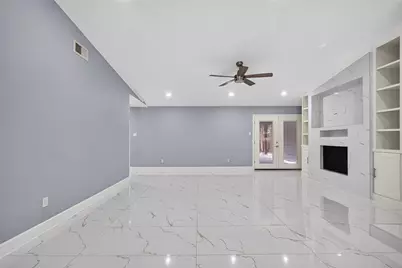 6323 Dawnridge Drive, Houston, TX 77035 - Photo 11