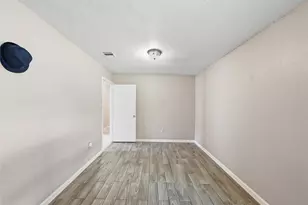 15830 Thistledew Dr, Houston, TX 77082 - Photo 23