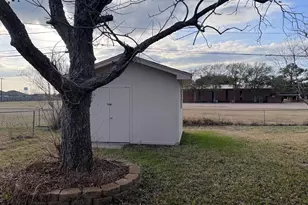 1808 Leissner St, Bay City, TX 77414 - Photo 17