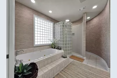 425 Island Way, Port Arthur, TX 77640 - Photo 33