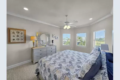 425 Island Way, Port Arthur, TX 77640 - Photo 17