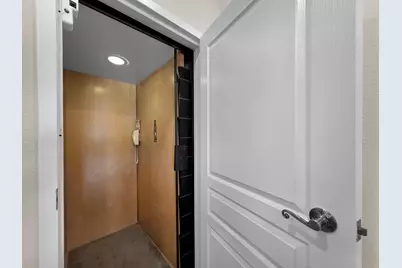 425 Island Way, Port Arthur, TX 77640 - Photo 27