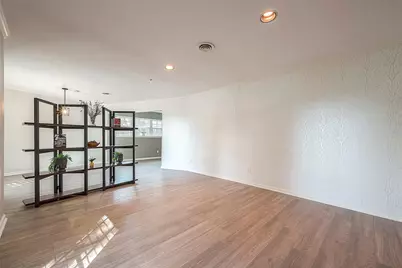 7810 Locke Lane, Houston, TX 77063 - Photo 25