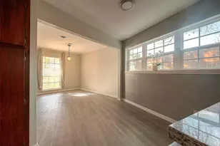 7810 Locke Ln, Houston, TX 77063 - Photo 31