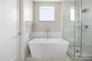 708 Schwartz St, Houston, TX 77020 - Photo 5