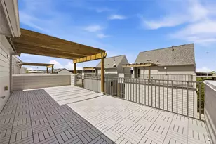 708 Schwartz St, Houston, TX 77020 - Photo 1