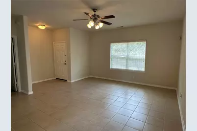 8211 Gran Villa Drive, Cypress, TX 77433 - Photo 3