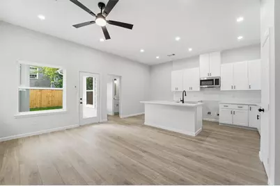 4354 Clover Street #A, Houston, TX 77051 - Photo 5