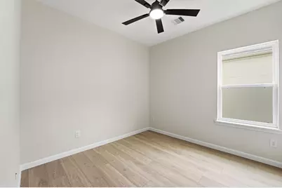 4354 Clover Street #A, Houston, TX 77051 - Photo 17