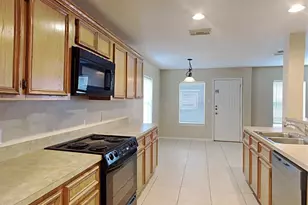 2718 Eros Ln, Missouri City, TX 77459 - Photo 5